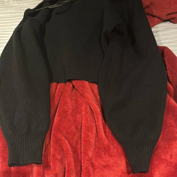 Dynamite black ribbed knit Luca puff sleeve V neck long sleeve  sweater Sz M - Picture 13 of 14